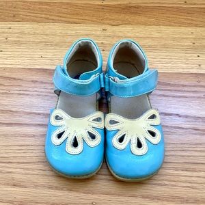 Livie and Luca robin's egg blue petals Size 12